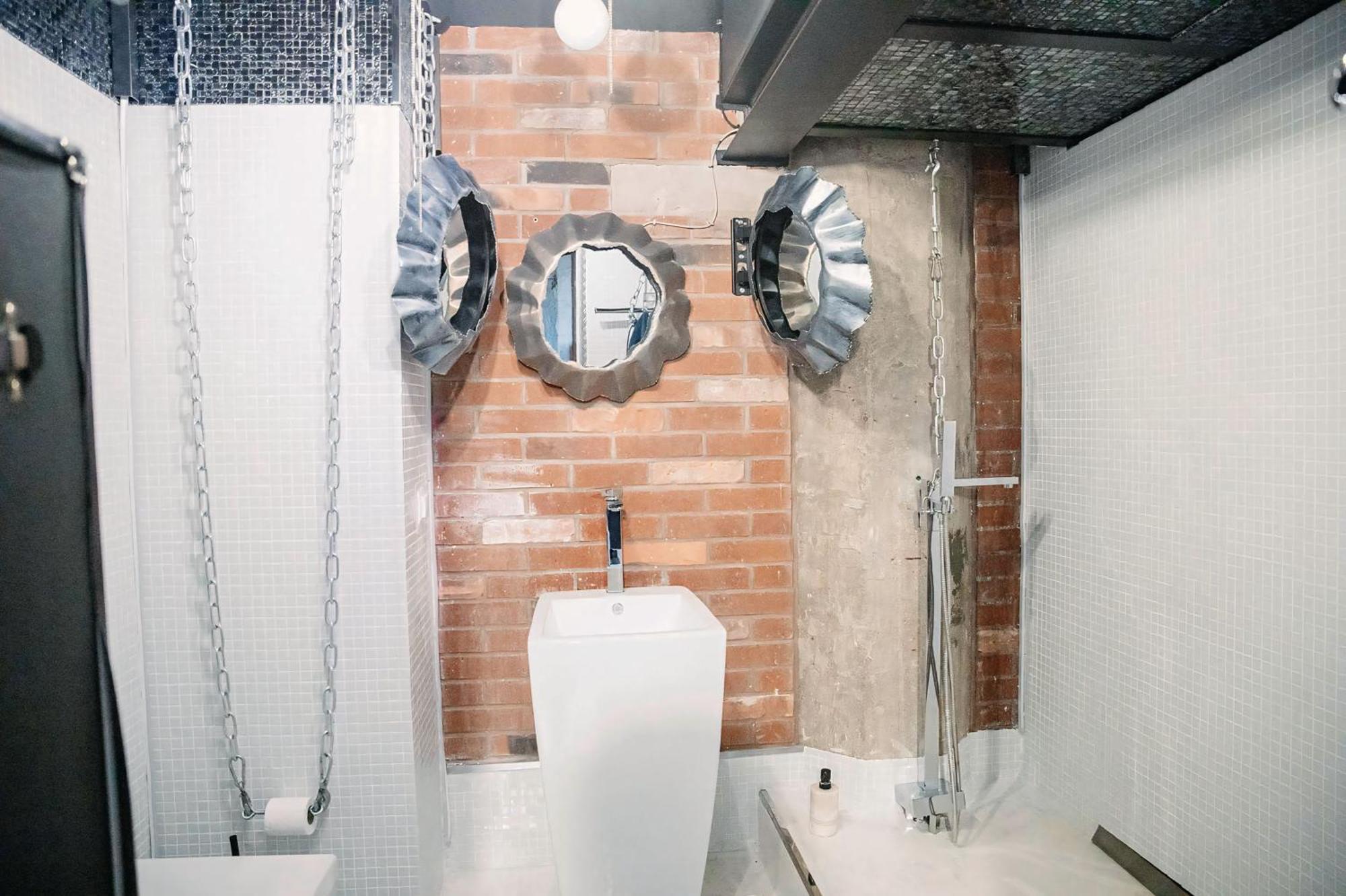 Loft Przedzalnia Apartment Жирардов Екстериор снимка